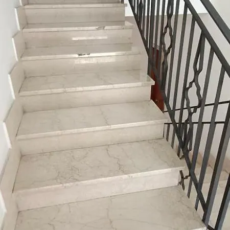 Cavour Center شقة